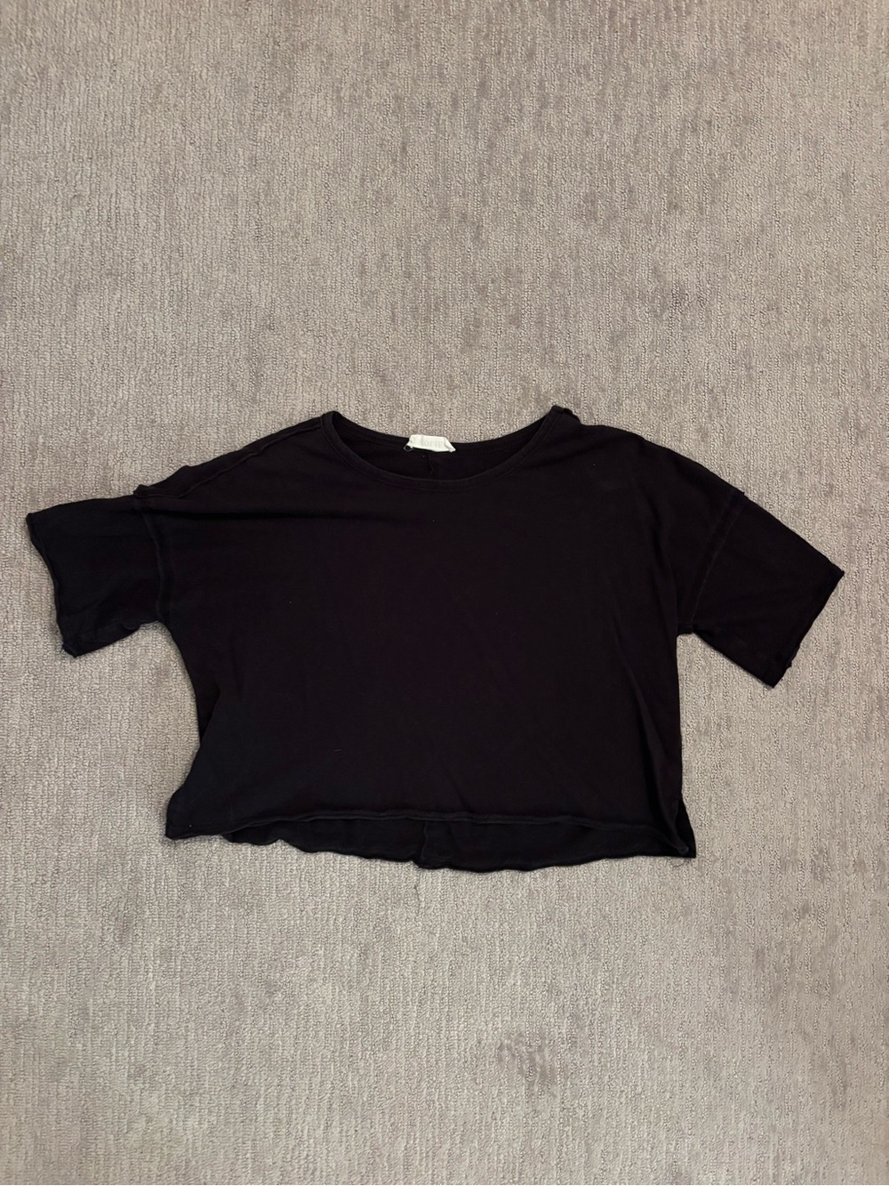 Black Cropped Tee